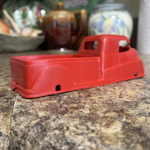 Vintage Plastic Toy Pickup Truck Body – Unmarked – Red – Project / Parts - Picture 4 of 16
